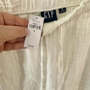 GAP White Linen Straight Pants- Size M (NWT)